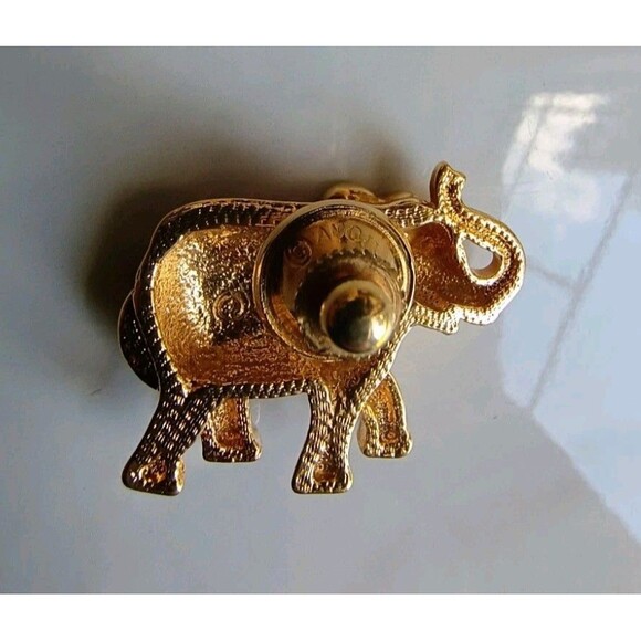 Vintage Gold Tone Avon Red Enamel & Rhinestone Elephant Tie Tack Pin - Picture 5 of 5